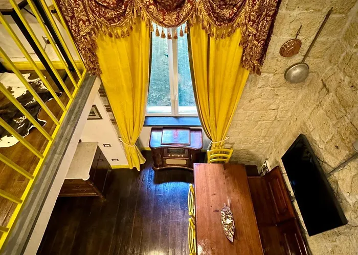 Carlito's House- Un'intera Casa Al Centro Storico Apartment Neapel