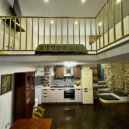 Apartamento Carlito's House- Un'intera Casa Al Centro Storico