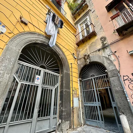 Carlito's House- Un'intera Casa Al Centro Storico Apartamento Nápoles