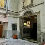Carlito's House- Un'intera Casa Al Centro Storico * 那不勒斯