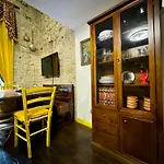 Carlito's House- Un'intera Casa Al Centro Storico Appartement Napels