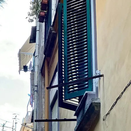Carlito's House- Un'intera Casa Al Centro Storico * Neapel
